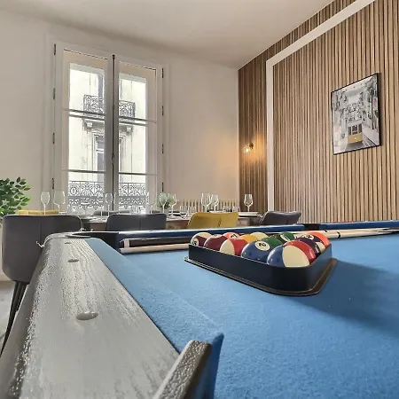 Lägenhet Cozy Appart* Standing * Hyper Centre * Billard *